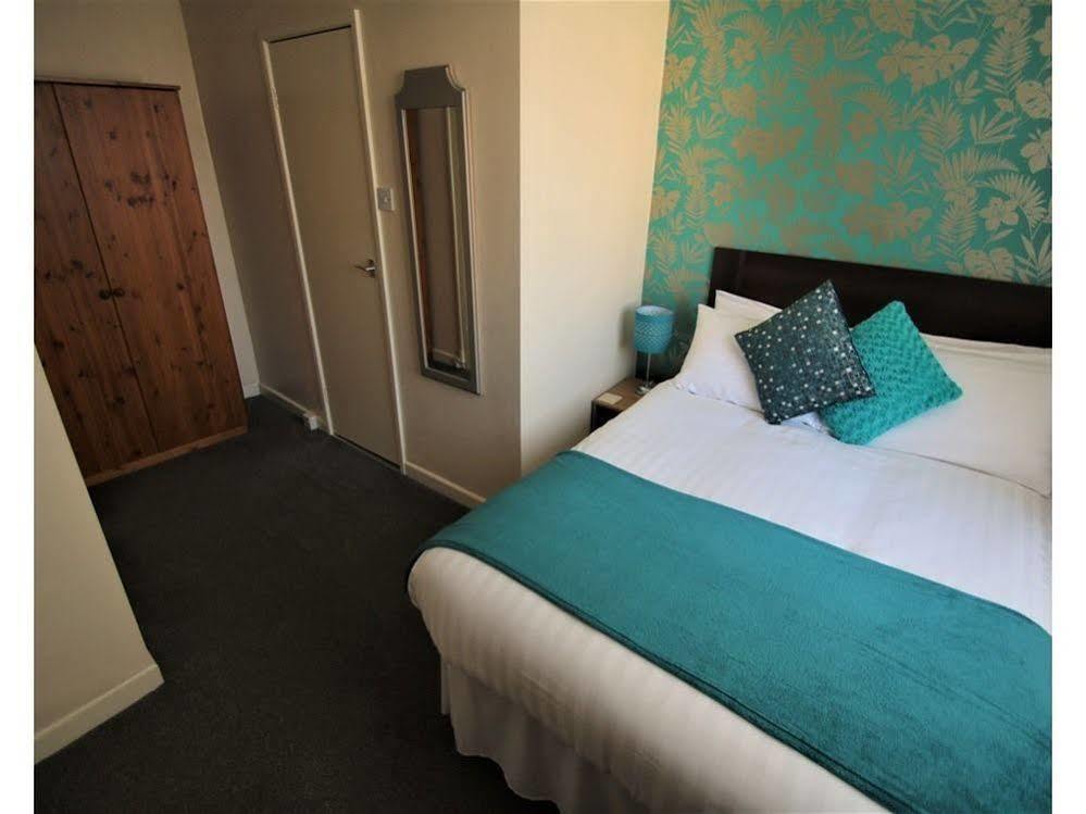The Inglewood *adults Only* Hotel